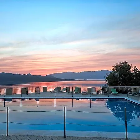 فندق Sunrise Lefkada